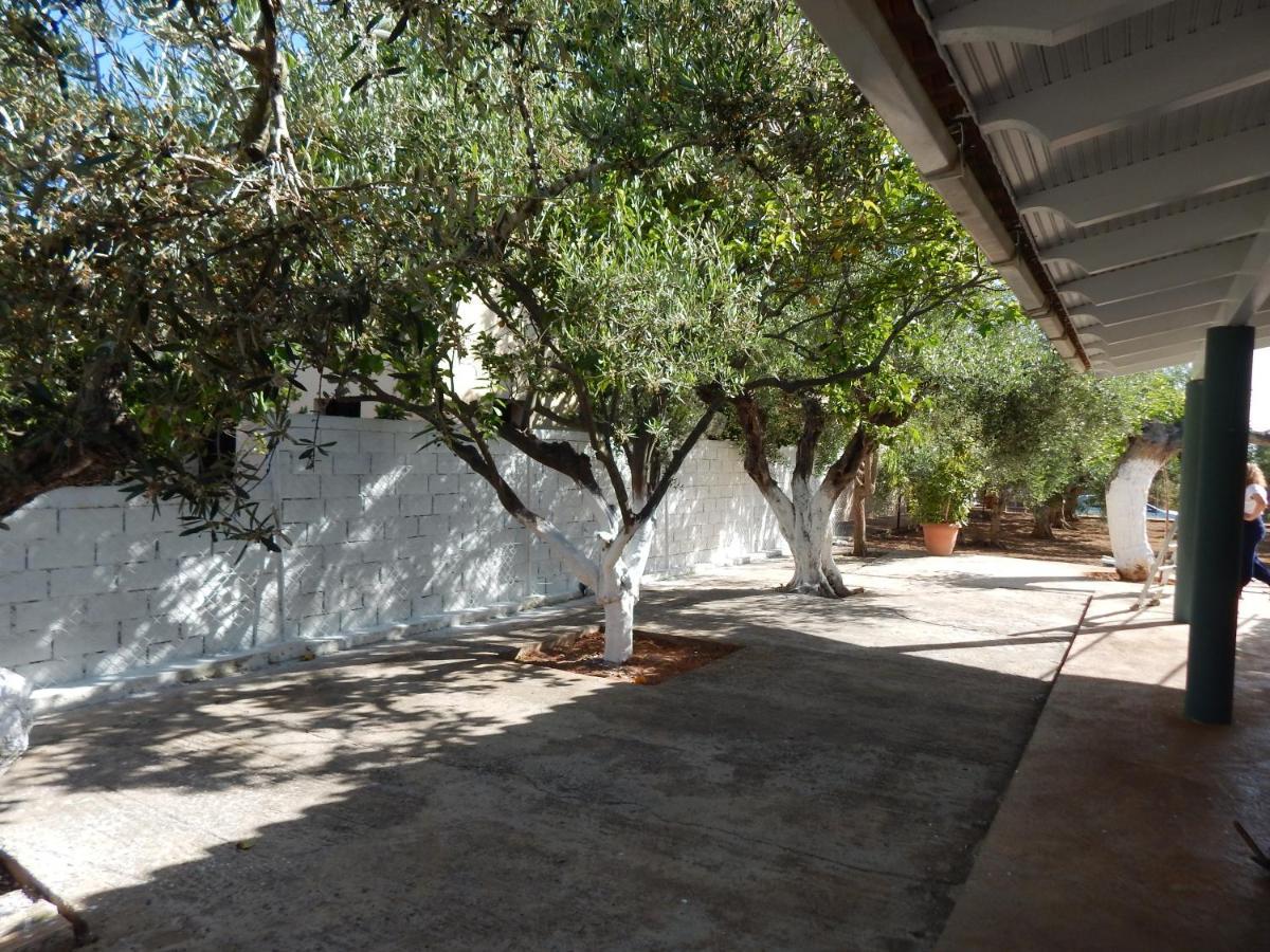 Ninemia Country House Vromonerion Екстер'єр фото