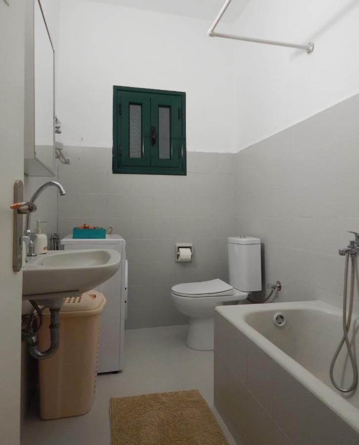 Ninemia Country House Vromonerion Екстер'єр фото