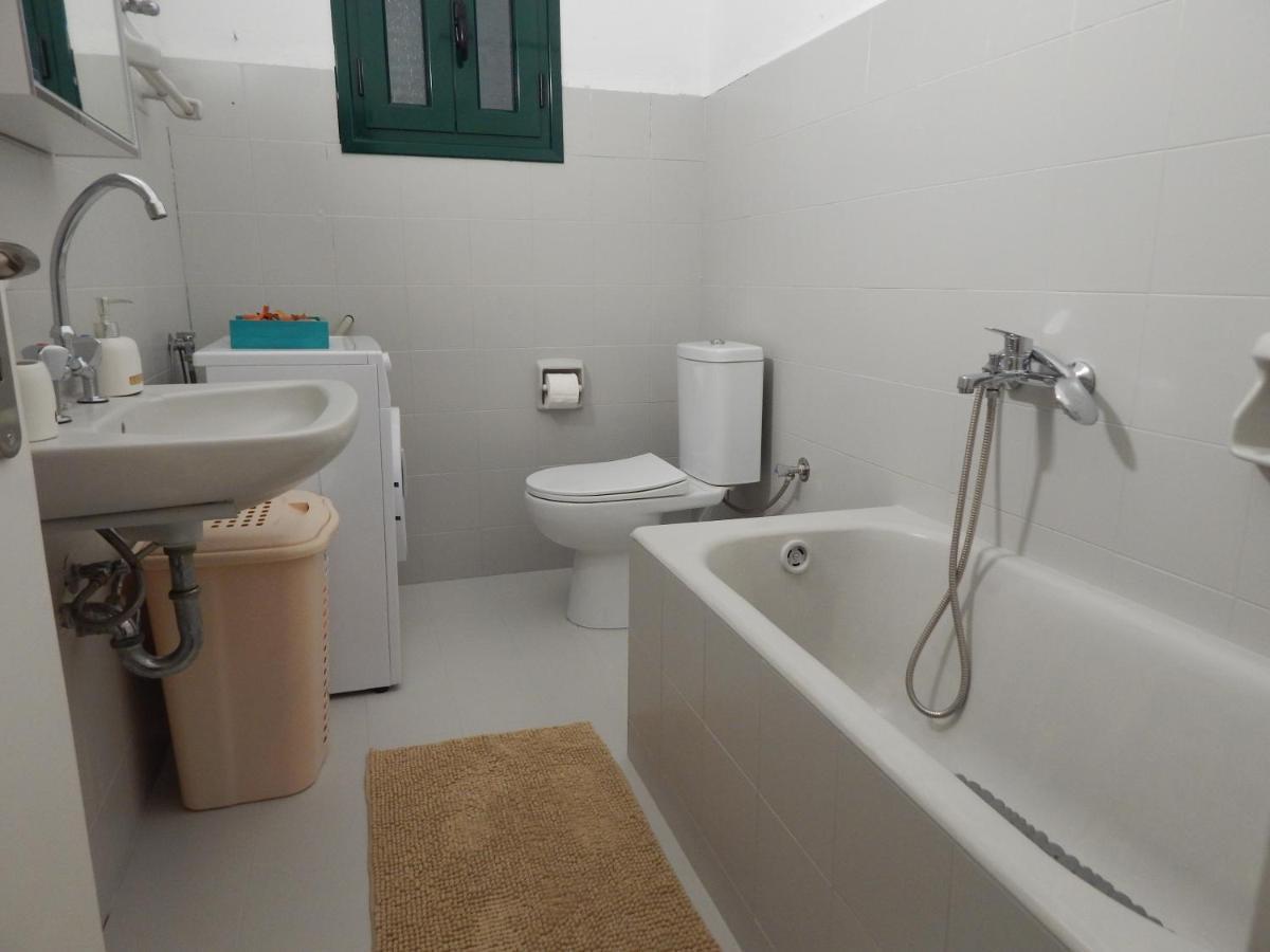 Ninemia Country House Vromonerion Екстер'єр фото